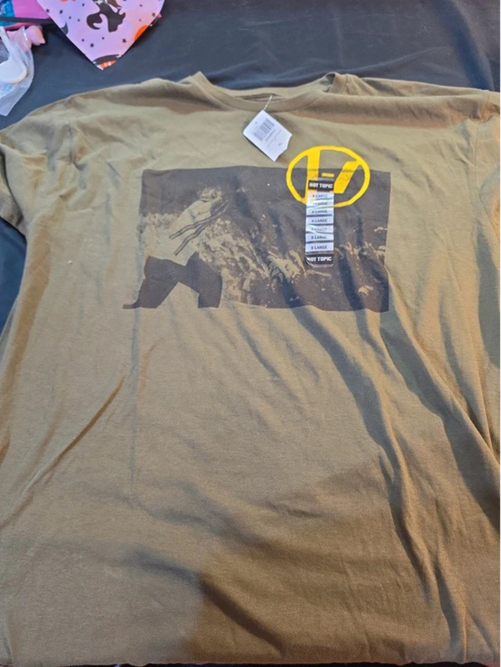 Nw t 100% cotton